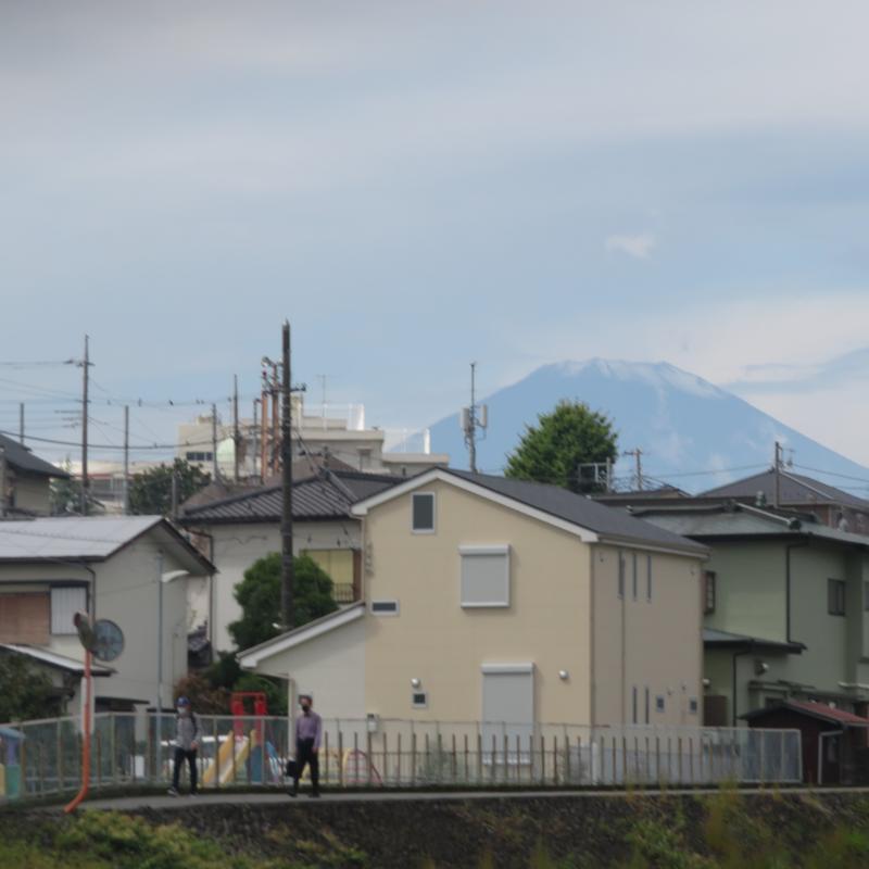 富士山が少し見えます