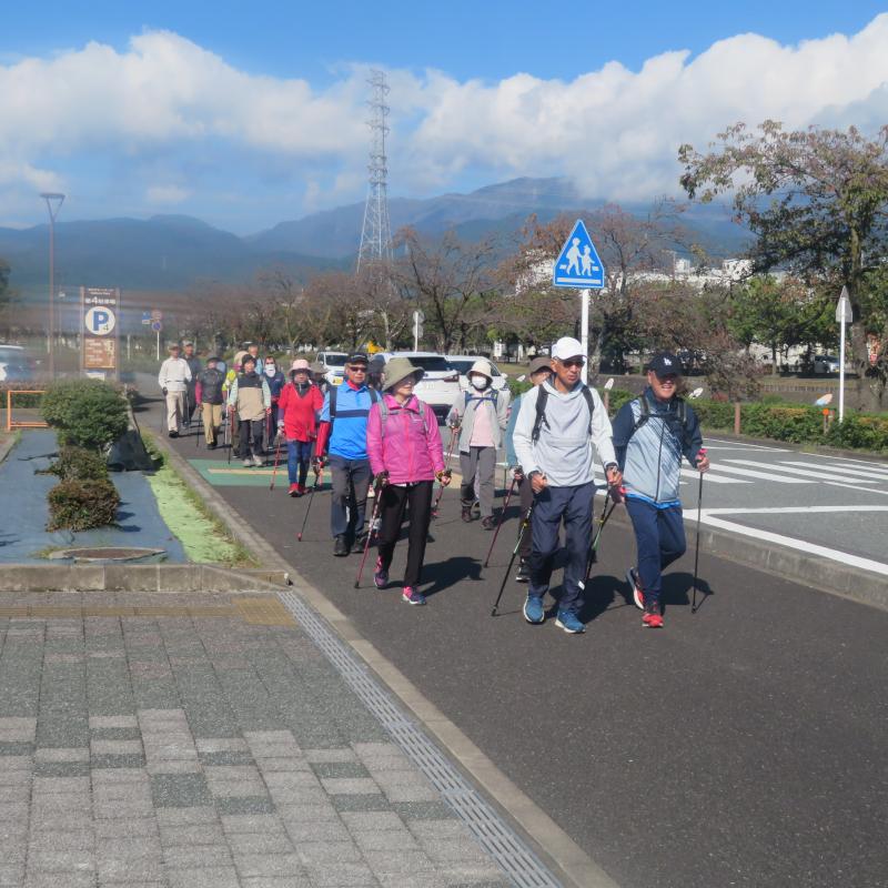 これから水無し川へ