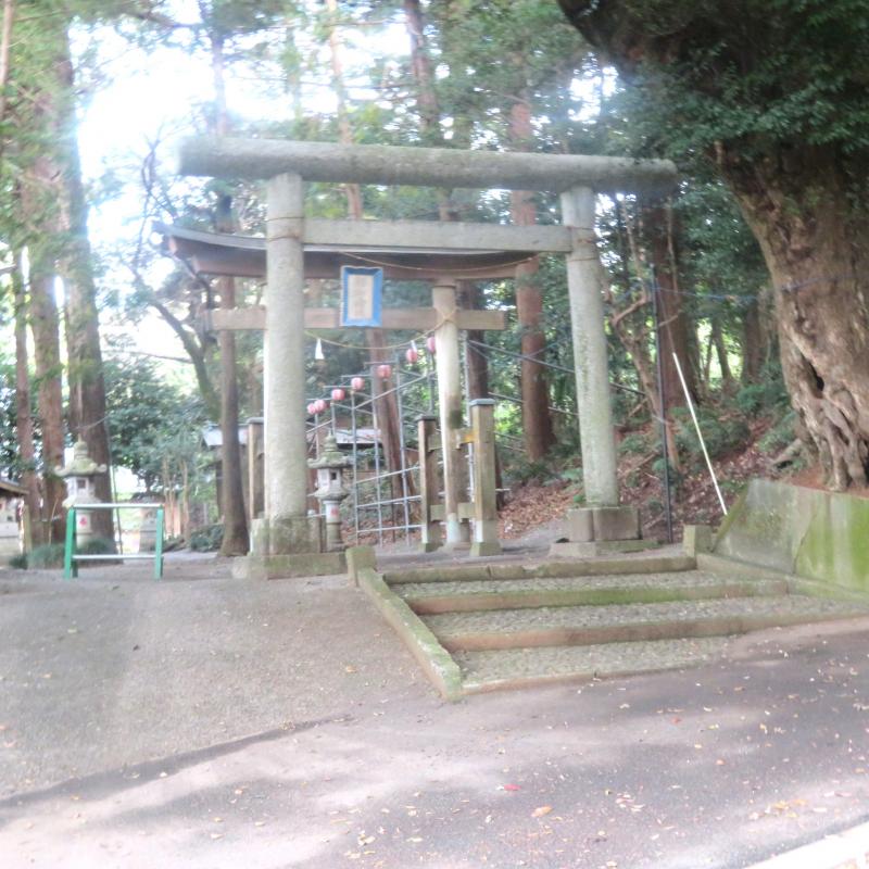 腰掛神社（お参りはしませんでした）