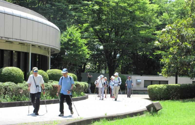 古墳公園に到着です