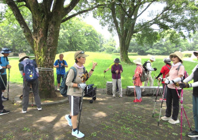 古墳公園出発準備