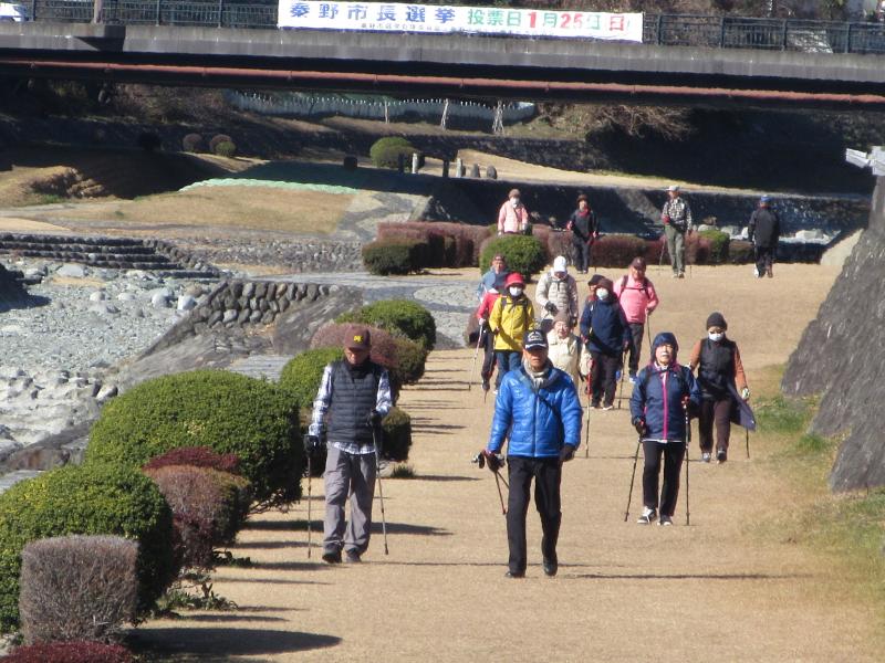 続いてきます、間もなく休憩