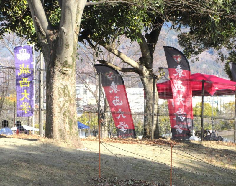 グランドではテレビ番組の撮影