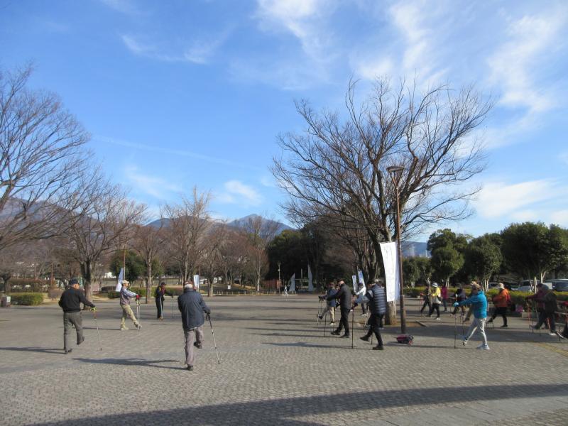 準備体操で体を温める