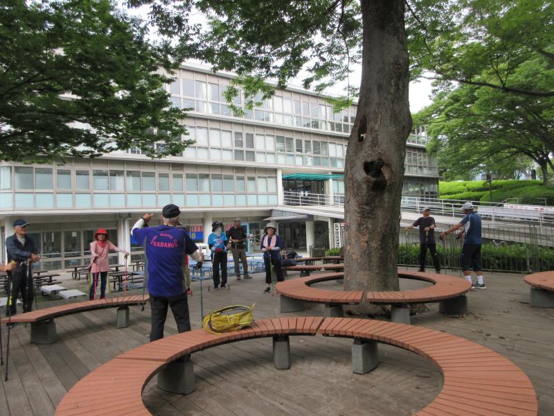 キャンバスの8号館前