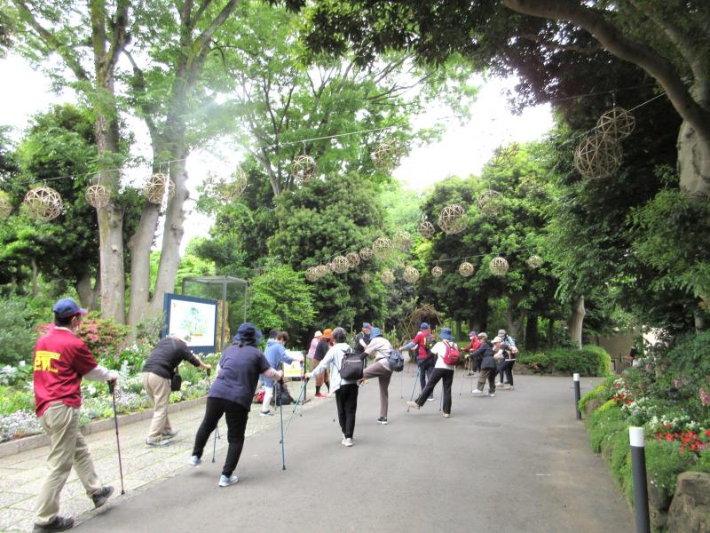 入口付近で準備運動