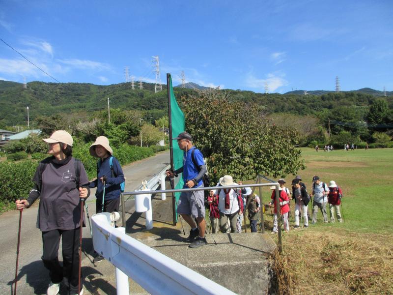 出発します