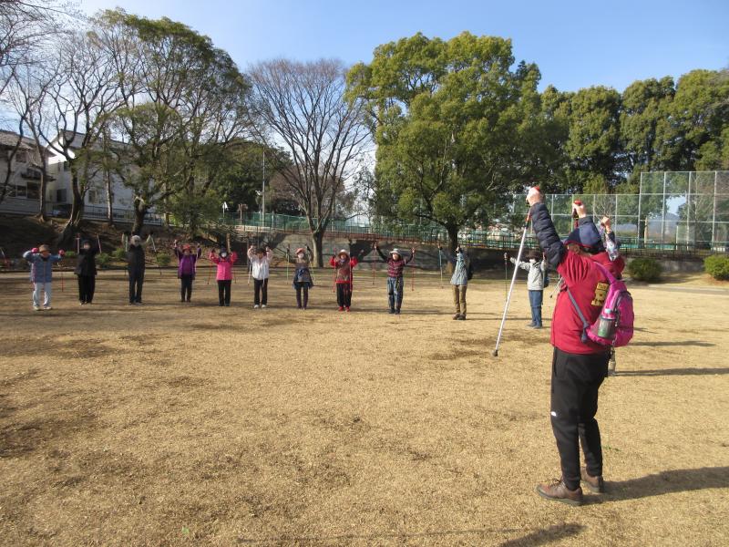 コーチのリードでレクレーション