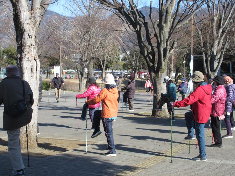 寒いときはしっかり準備運動をします