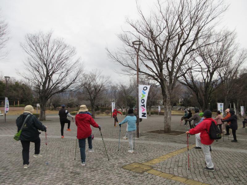 寒いですので十分準備体操