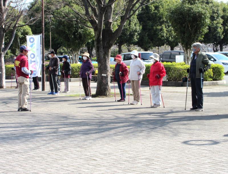 各コーチが声掛けします