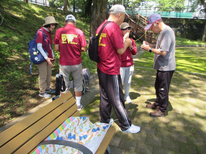 コーチで打ち合わせです